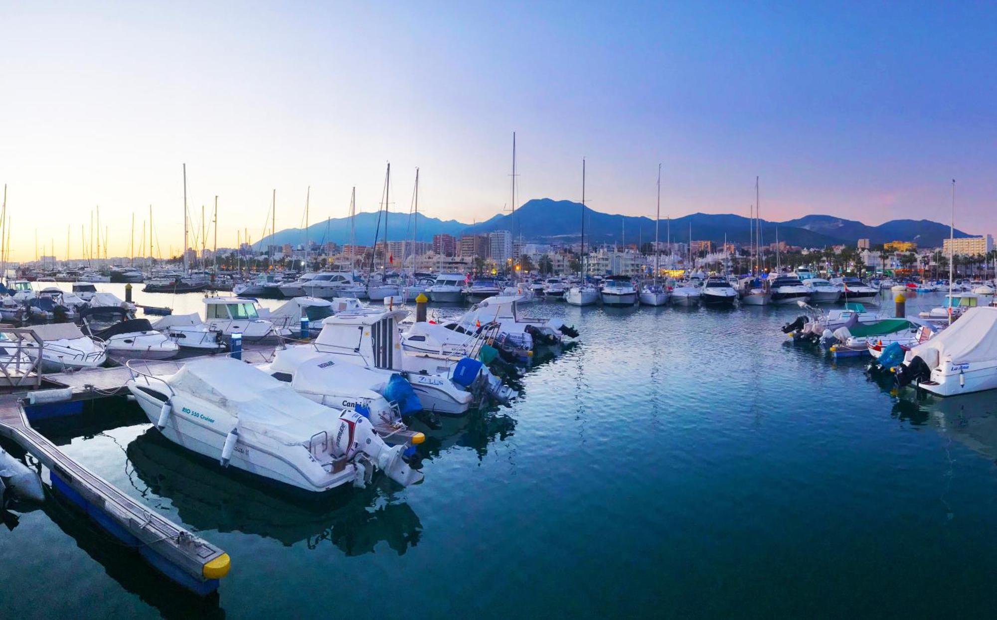 Benal Beach Suite Ii, Estudio Con Parque Acuatico Y Vistas Al Mar. Benalmádena Eksteriør bilde