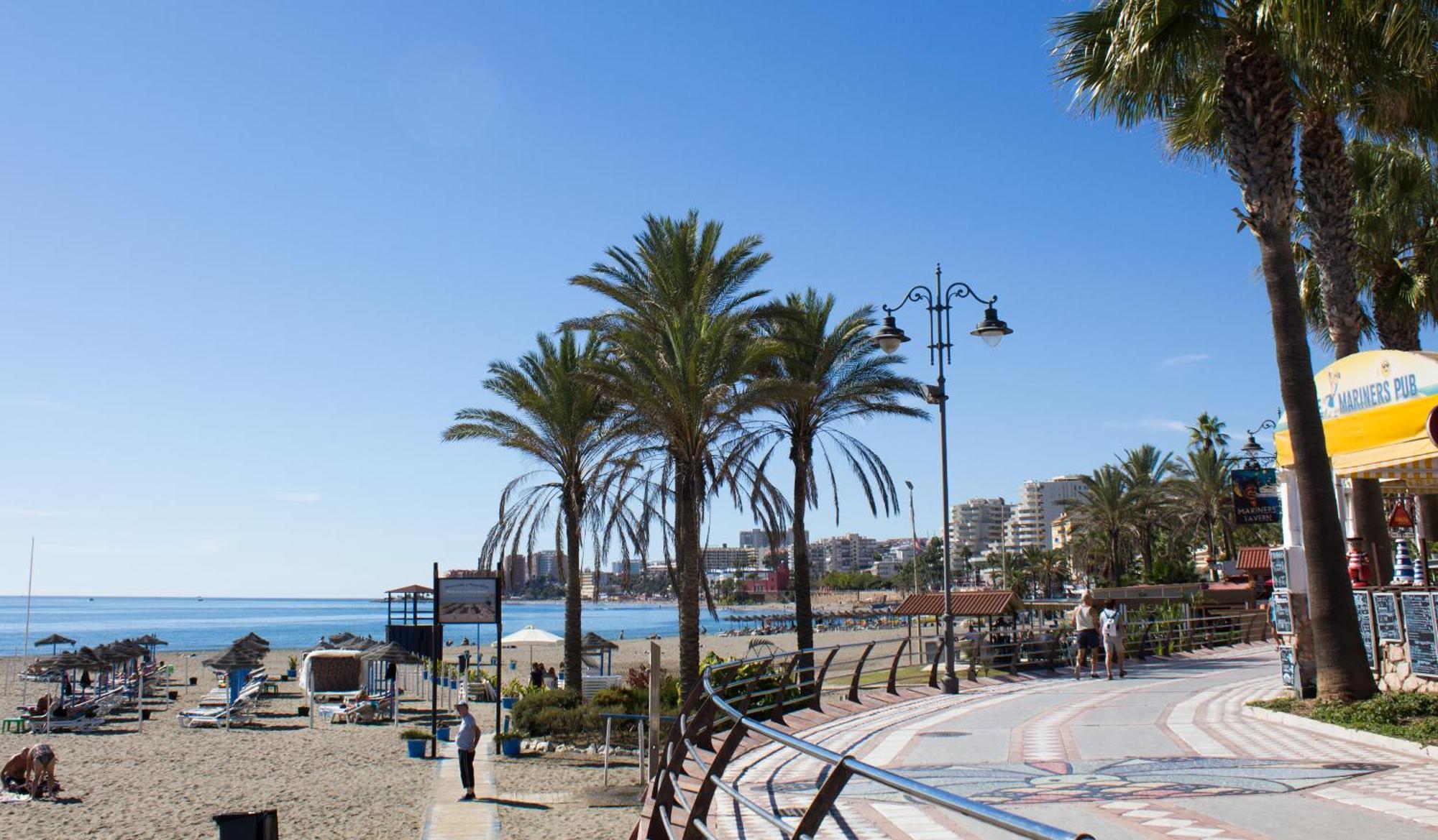 Benal Beach Suite Ii, Estudio Con Parque Acuatico Y Vistas Al Mar. Benalmádena Eksteriør bilde