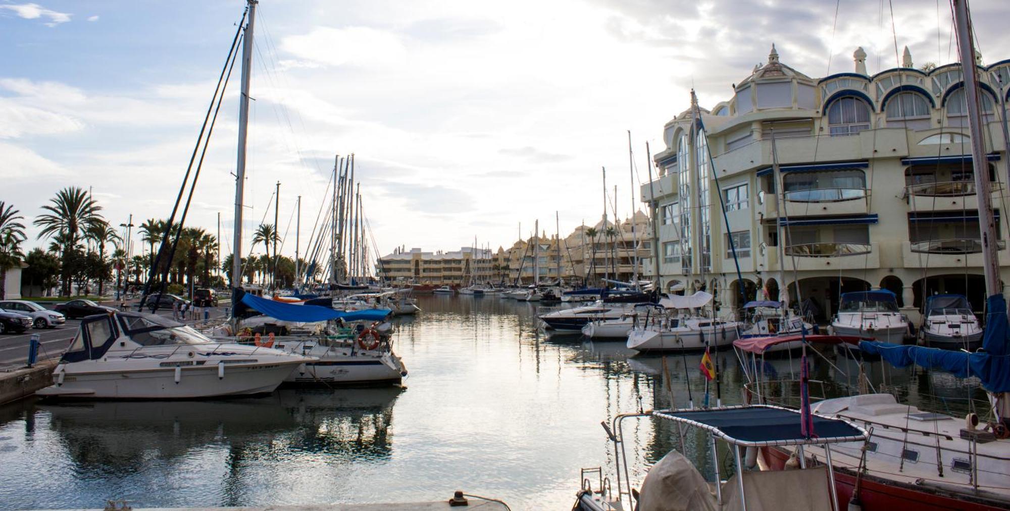 Benal Beach Suite Ii, Estudio Con Parque Acuatico Y Vistas Al Mar. Benalmádena Eksteriør bilde