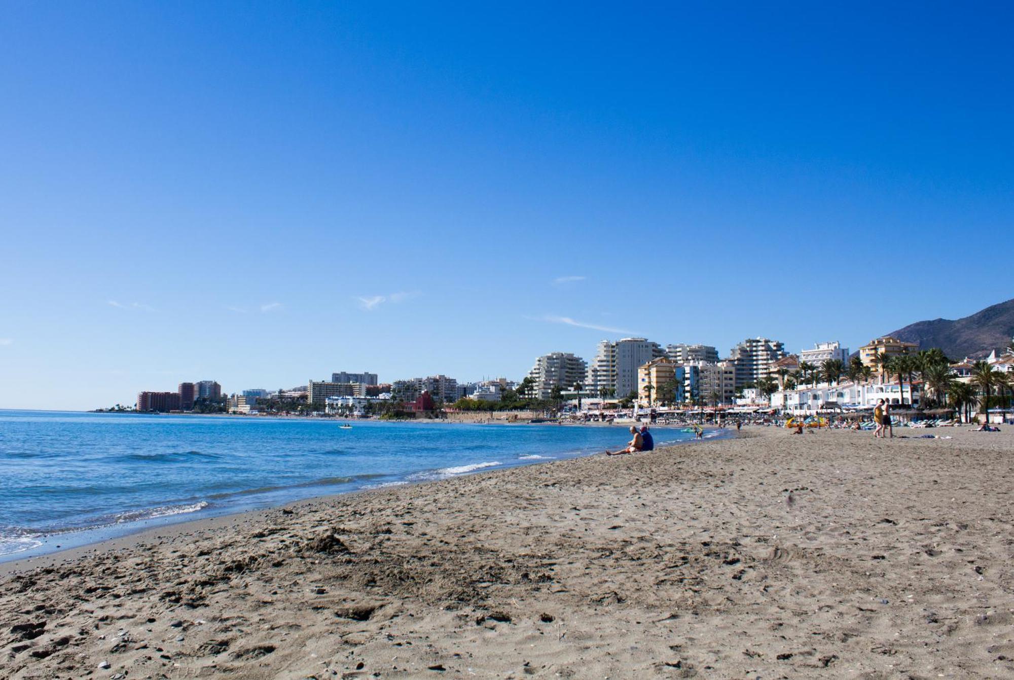 Benal Beach Suite Ii, Estudio Con Parque Acuatico Y Vistas Al Mar. Benalmádena Eksteriør bilde