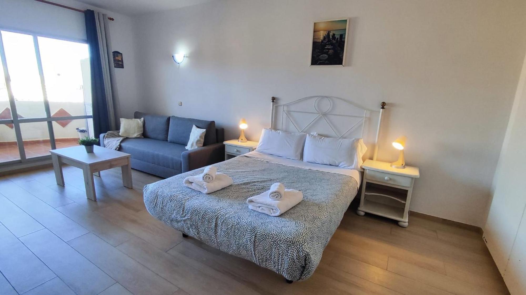 Benal Beach Suite Ii, Estudio Con Parque Acuatico Y Vistas Al Mar. Benalmádena Eksteriør bilde